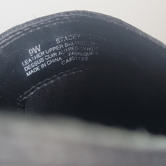 Dr. Scholls Black Shoes Size 9W - Picture 6 of 6